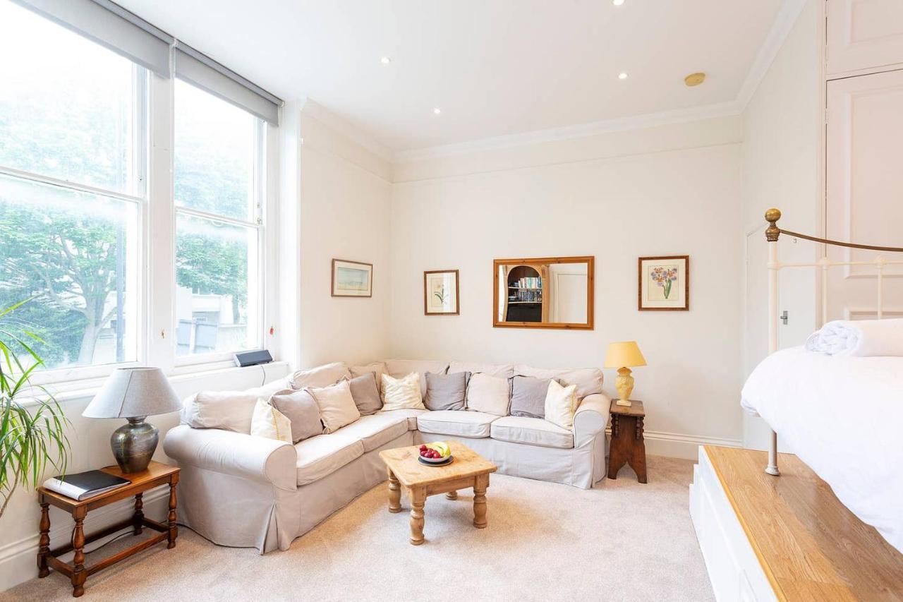 Charming Studio Near Clapham Common Londres Exterior foto