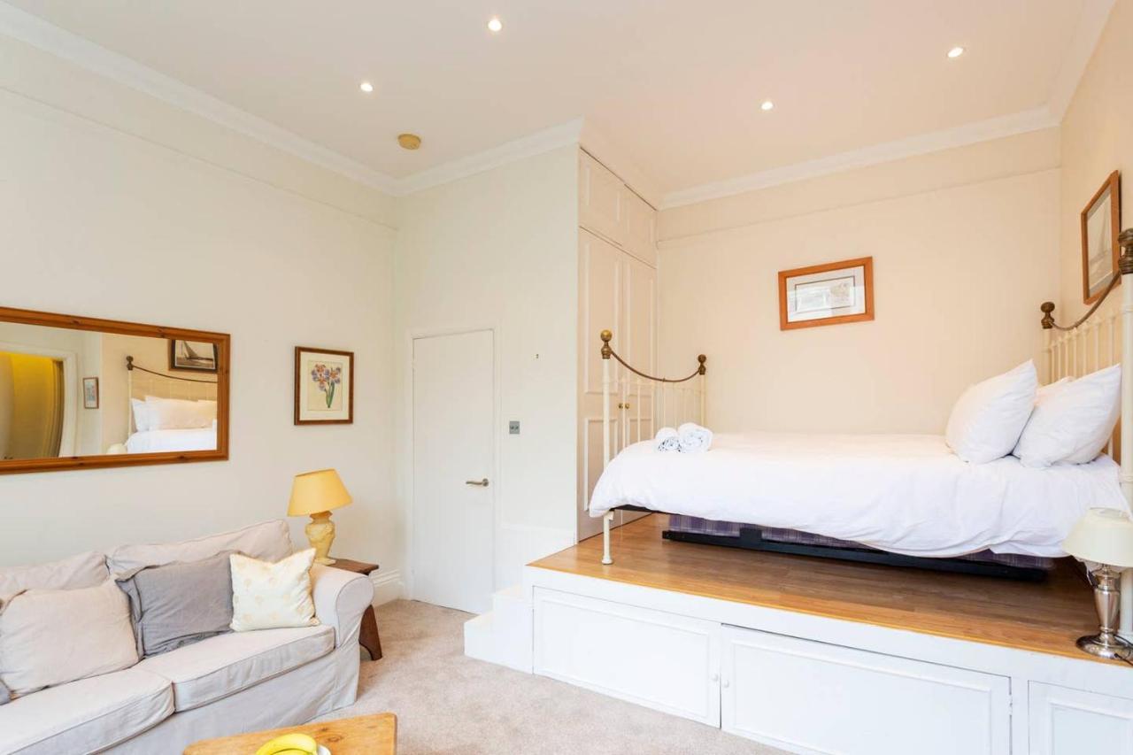 Charming Studio Near Clapham Common Londres Exterior foto